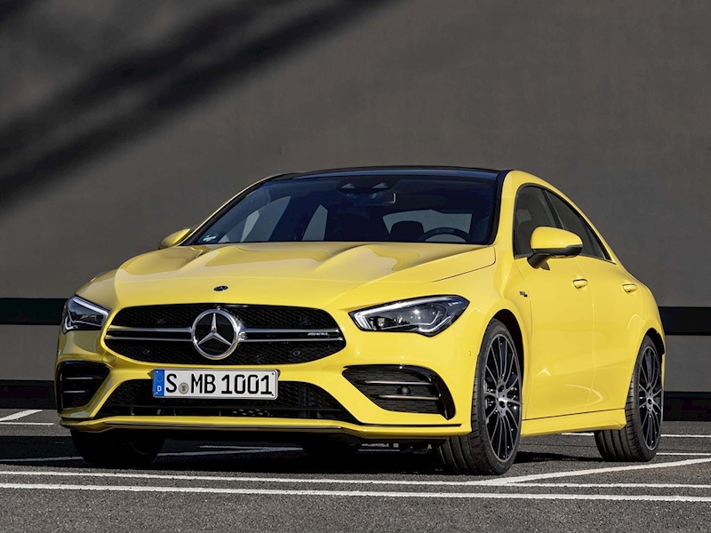 foto Mercedes Clase A AMG A 35 4Matic nuevo color A elección precio u$s90.000