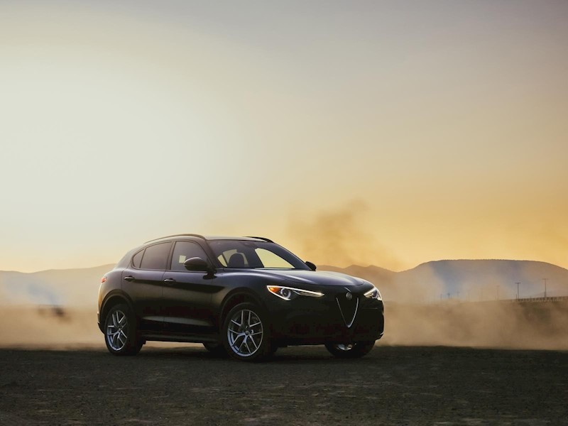 foto Alfa Romeo Stelvio Veloce