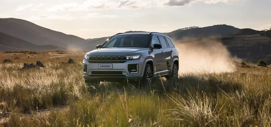 foto Jeep Commander 1.3T Limited 4x2 6AT nuevo precio $35.990.000