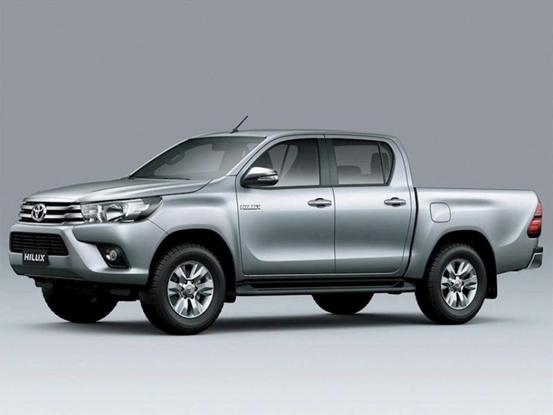 foto Toyota Hilux 2.4L DX CD 4x2 nuevo precio $24.490.000