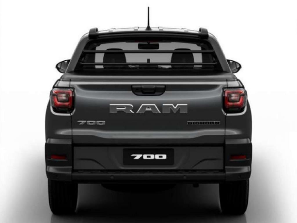RAM 700