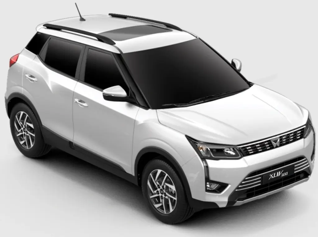 foto Mahindra XUV 300 Comfort nuevo precio $10.290.000