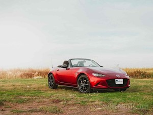 Foto Mazda MX-5 i Sport financiado en mensualidades enganche $100,000 mensualidades desde $7,429
