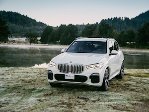 foto BMW X5 xDrive40iA Protection NIJ III-A nuevo color A elección precio $2,915,388