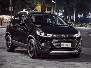 foto Chevrolet Tracker Midnight 4x2 nuevo color A elección precio $1.324.500