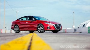 foto Nissan Altima