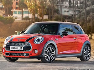 foto MINI Cooper JCW 3P LCI Aut (2019)