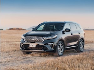 foto Kia Sorento 3.3L EX nuevo color A elección precio $581,900