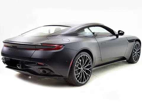 Aston Martin DB11