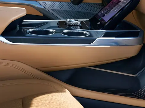 Cadillac Escalade IQ