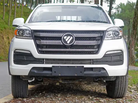 Foton Tunland E5