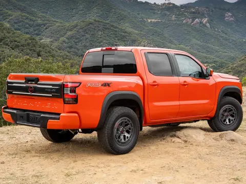 Nissan Frontier Pro-4X V6