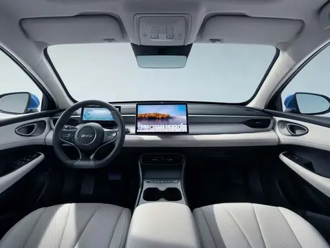 BYD King DM-i