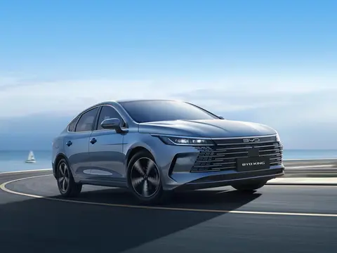BYD King DM-i