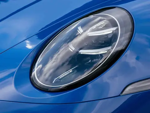 Porsche 911 Carrera