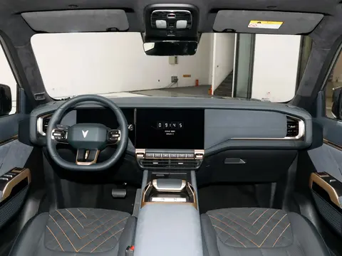 Changan Deepal G318