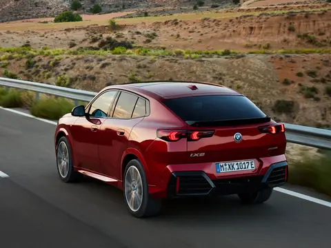 BMW iX2