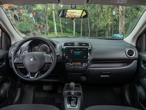 Mitsubishi Mirage G4