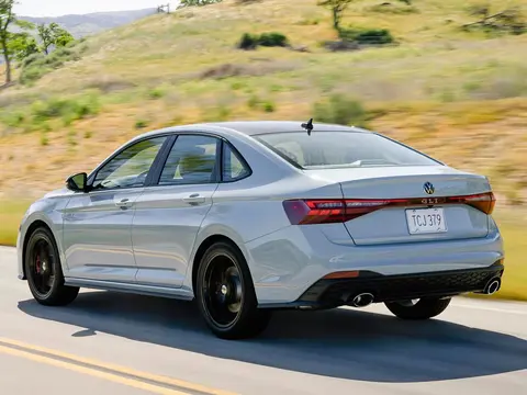 volkswagen jetta-gli