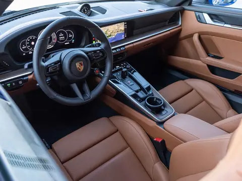 Porsche 911 Carrera