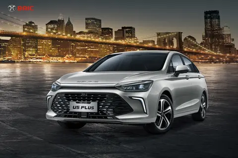 BAIC U5 Plus 1.5 Luxury 5MT nuevo precio $12.990.000