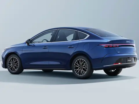BYD King DM-i