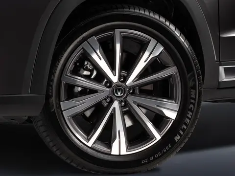 Changan CS95 Plus