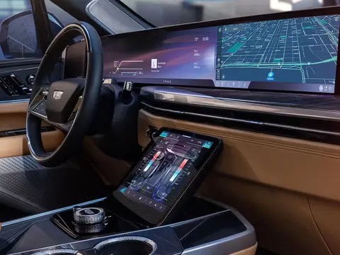 Cadillac Escalade IQ