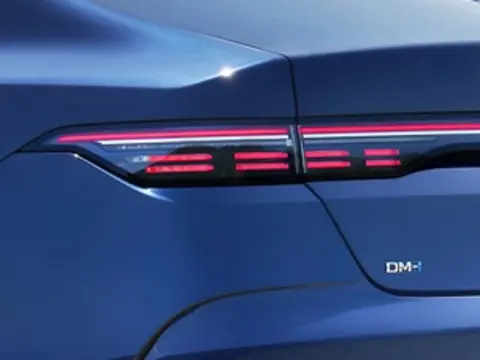 BYD King DM-i