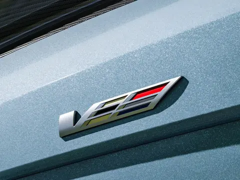 Cadillac Optiq - V
