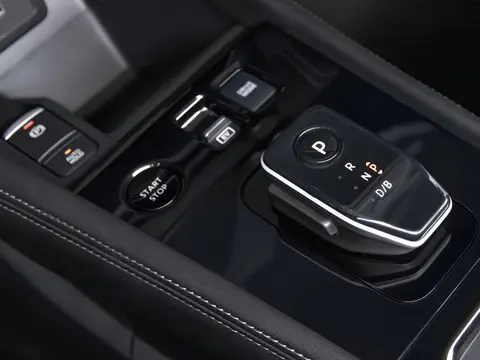 Nissan Kicks Play E-Power
