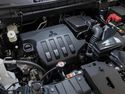 Mitsubishi Outlander Sport