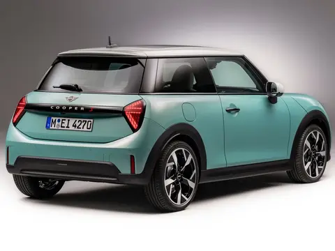 MINI 3 Puertas