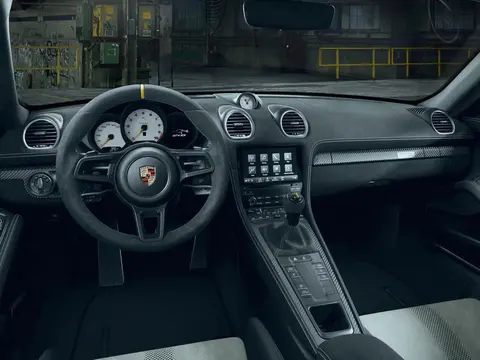 Porsche 718 Cayman GT4 RS