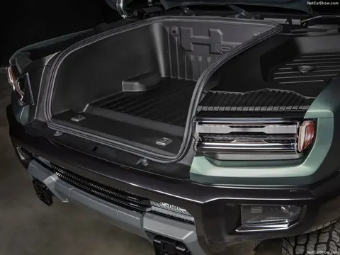 GMC Hummer EV SUV