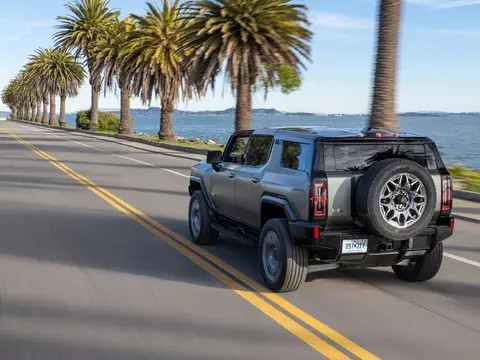 GMC Hummer EV SUV