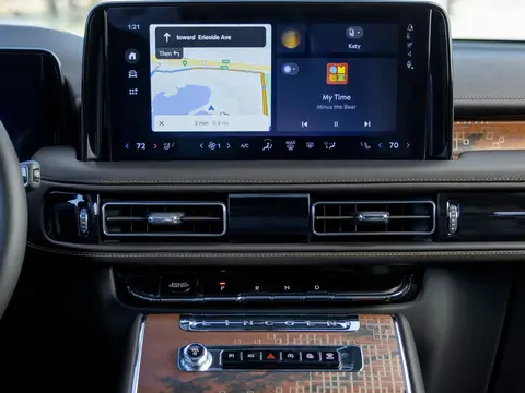 Lincoln Aviator