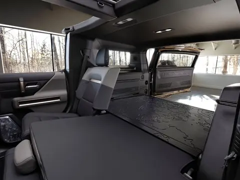 GMC Hummer EV SUV