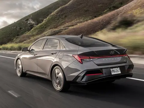 hyundai elantra-hibrido