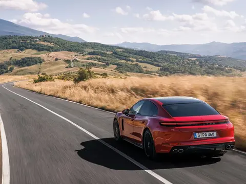 Porsche Panamera GTS