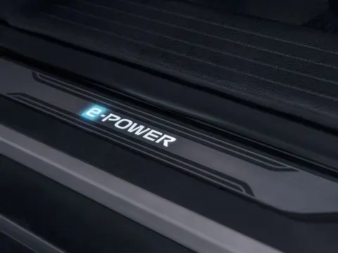 Nissan Kicks Play E-Power