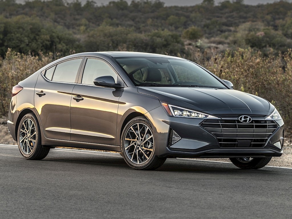 Hyundai Elantra Limited Tech Navi Aut (2020), precios y cotizaciones