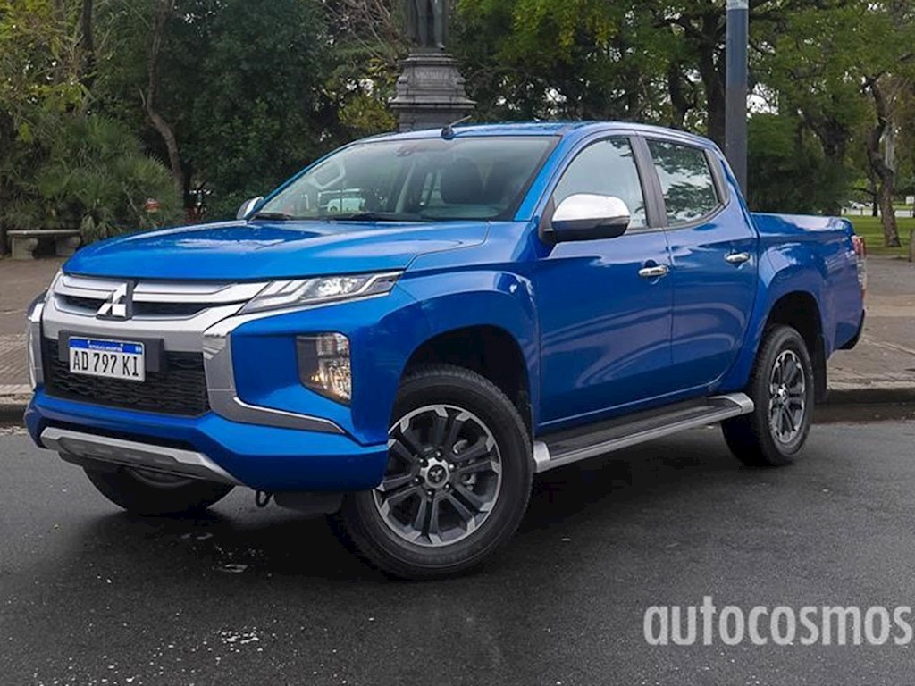 Mitsubishi L200 GLX 4x2 Gasolina (2020), precios y cotizaciones, Test Drive.