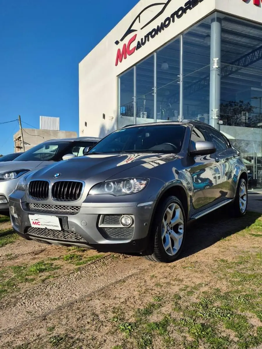 BMW X6 xDrive40i