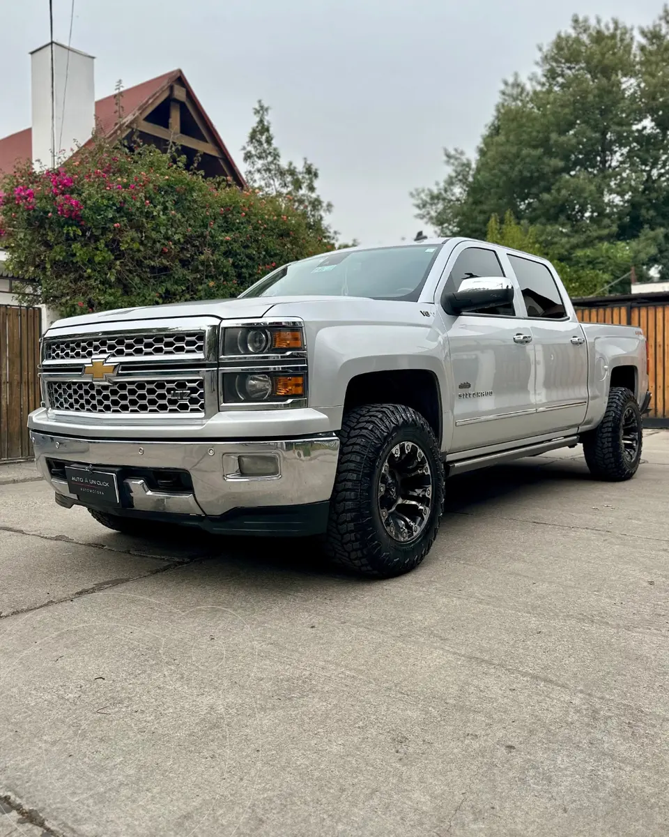 Chevrolet Silverado Cabina Doble 5.3 4x4 LTZ
