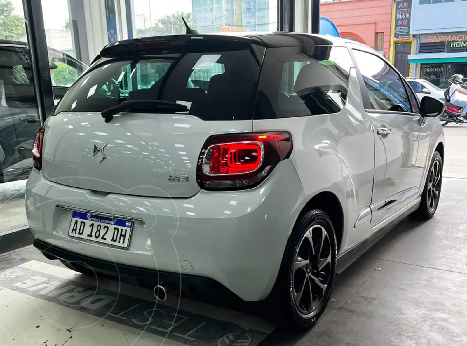 Miniatura 6