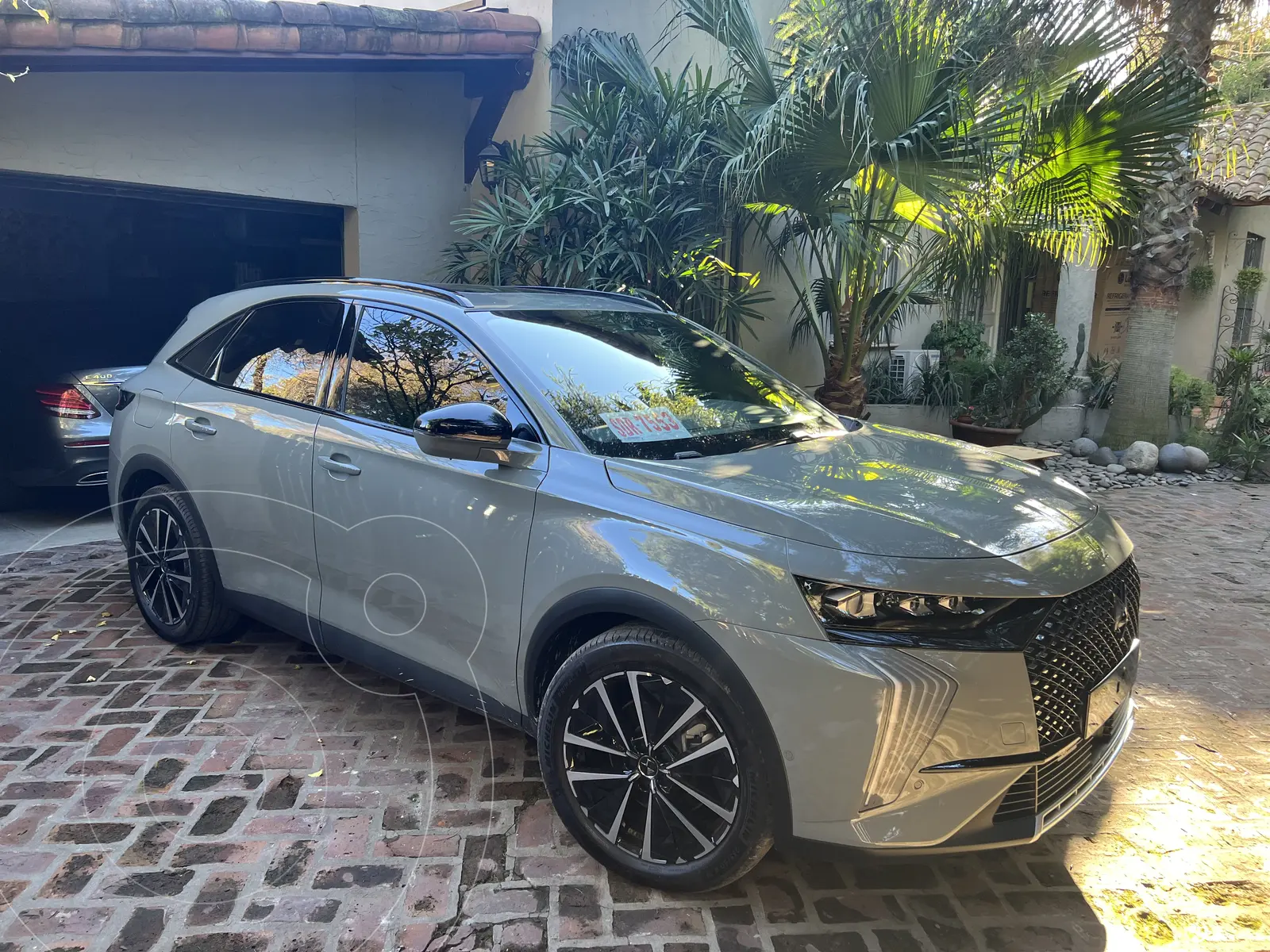 DS 7 E-Tense