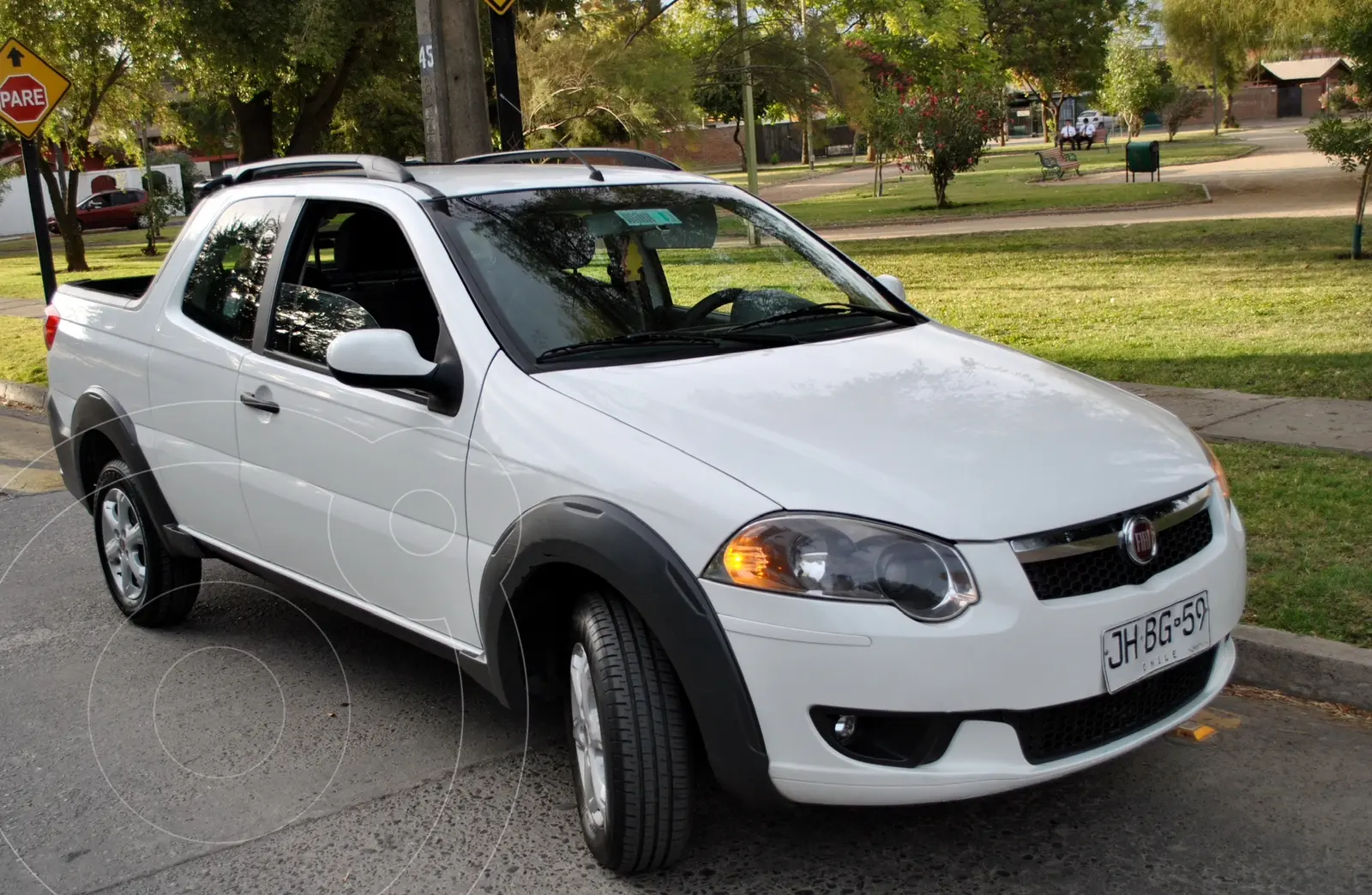 FIAT Strada 1.4L Trekking CD