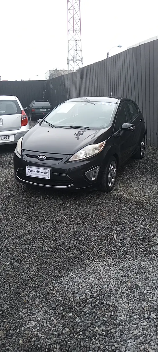 Ford Fiesta Titanium 1.6L