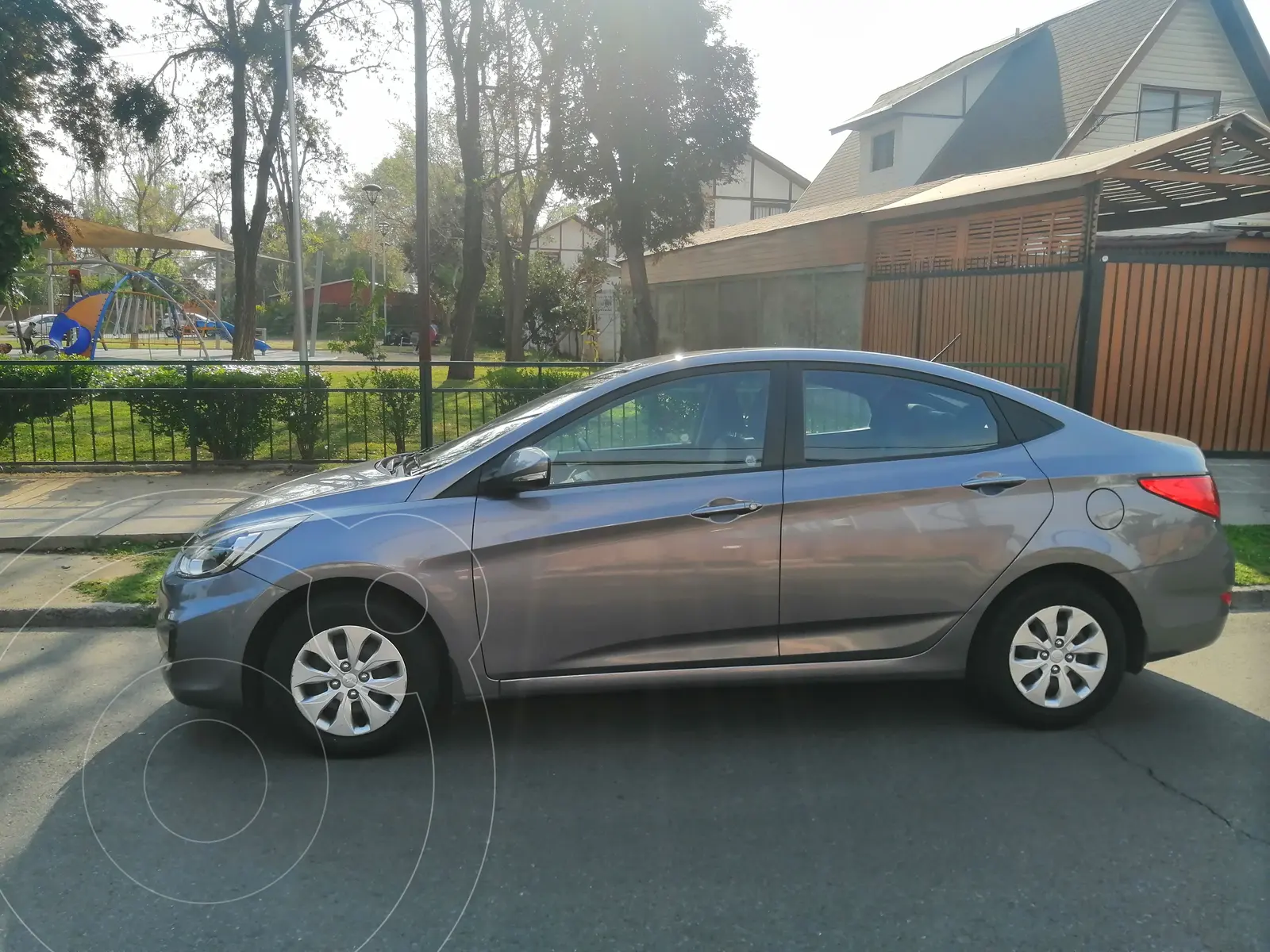 Hyundai Accent 1.6 GLS Aut